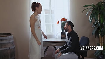 Preview 1 of Baiser Sa Maman - My Stepdad Fell In Love With Me Instead Of Stepmom