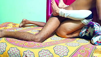Preview 3 of Real Reap Hard Sex Video Dowland - गांव की देसी स्कूल जाने वाली लड़की को चोदा कर चूत गीली कर दी