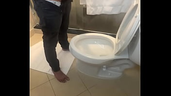 Preview 4 of Www Porn Suny Loune - Guy Solo Los Angeles