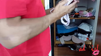 Preview 1 of Teen Simone - Tengo una shobrina muy cachonda que le reviso su ropa interior que me pone con la polla erecta que cuando viene a vestirse me pilla la muy puta se deja coger duro su enorme culo