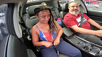 Preview 2 of Donna Delle Pulizie - Sempre com as estreantes na maior carona do mundo essa mulata rabuda mamou gostoso - Sharon Citeli
