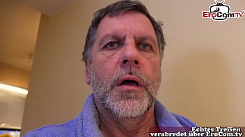 Preview 1 of Hostal Full Move - Deutsche junge Putzfrau von nebenan anal gefickt in der k&uuml_che