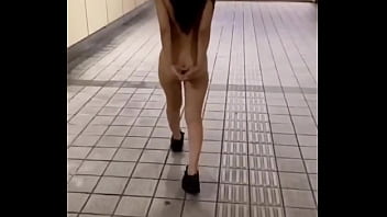 Preview 4 of Xxxxxxxvideoshd - NANA seems to be enjoying being completely naked in front of the station,  and she stops a taxi completely naked!