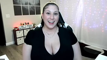 Preview 1 of Xhxx Zupn - Angel De Luca Plugs The HHPod