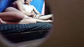 Preview 2 of Asian Teens Nude - GRABE COMO MI HERMANASTRA LE CHUPA SU GRAN POLLA A MI AMIGO DEL COLEGIO - ROMANCE ENTRE MI HERMANASTRA MILF Y MI AMIGO DEL COLEGIO DE 18 A&Ntilde_OS -CREMAPIE ORAL?
