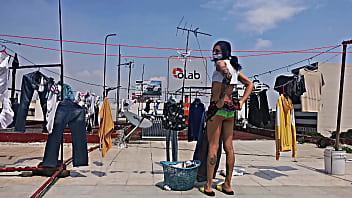 Preview 1 of Fuck Desi Girl7 - Delisciosa flaquita trans con un culo riquisimo,  sube a tender sus TANGAS pues se las habian dejado llenas de SEMEN,  un vecino observa todo
