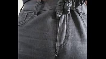 Preview 1 of Celeb Frans - Me gusta que el pantal&oacute_n me marque bien la conchita