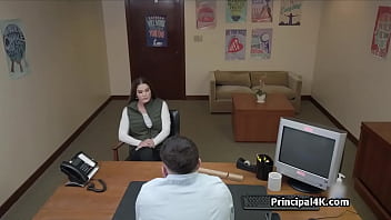 Preview 1 of After Slepping - Kendra&#039_s magical pussy fixes everything at the office