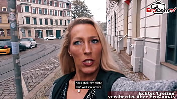 Preview 1 of Gay Girls Having Sex - Deutsche lesben machen reales Sextreffen casting und eine Frau schleppt die andere ab
