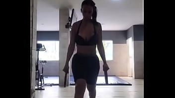Preview 2 of Reality Sexjunkies - Ficando gostosa