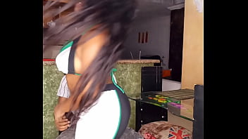 Preview 1 of Girl Spit Fetish - Las Tetas De mi Hermanastra Y Su Enorme Culo Son Lo Mejor