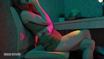 Preview 4 of Sexy Photo Gents Lund - A girl while reading a book remembers about a hot masturbation