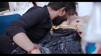 Preview 3 of Lady Kuwait Amazing - Indian Couple Fucking - Newly Married Wife Fucked Hard By Her Husband