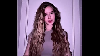Preview 3 of Xxxx Video B F - In the dark,  my anxiety gets worse. What about you? Do you have any phobias?