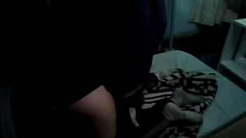 Preview 4 of On Milf Anal - estaba oscuro y frio y me pide que cogamos un rato asi que le bajo la calza para metersela
