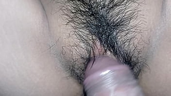 Preview 2 of Niki Fuck Money - xxx Mi jovencita me Deja jugar con su co&ntilde_o Cuando Vemos TV