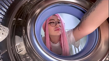Preview 2 of Phim Pha Trinh Gai Trung Quoc - Hard Fucked Step Sister Who Got Stuck in the Washing Machine