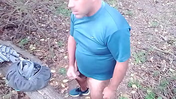 Preview 1 of Girls Peeing In There Panties - Octubre en el Pereyra Iraola