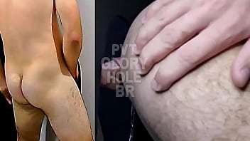 Preview 1 of Kids Vz Kids - HETERO COMPROMETIDO DO CORPO LINDO VEIO GOZAR NO GLORYHOLE E ACABOU CHUPANDO MUITO MEU CUZINHO!!! (COMPLETO NO RED)