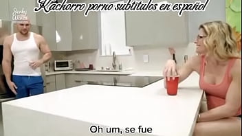 Preview 1 of 50 Years Hot Milf - A m&iacute_ madrastra le gusta la verga de hijastro subtitulado en espanol