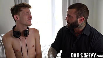Preview 1 of Fineas Ve F Rb - A Tough Talk with My Stepson - Dadceepy