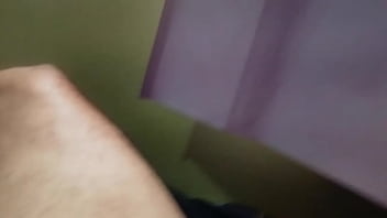 Preview 1 of Wife Big Chok - Excitado na cama