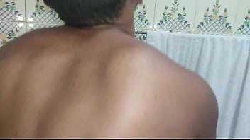 Preview 1 of Arbian Muslim Women - Ficou por ultimo no vestiario para trepar com o pedreiro da pica grossa
