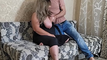 Preview 1 of Alien Eating Pussy - Deep blowjob from a mature woman with big tits and anal sex