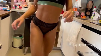Preview 1 of Download Free Blue Films - Levei o personal da academia pra casa e sentei gostoso no pauz&atilde_o dele. - Free