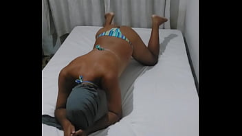 Preview 3 of 37 Hot - Ladypamela Travesti Latina na webcam de bikini e exibindo sua marquinha na sua bunda gostosa