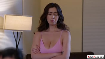 Preview 2 of Creemi Sex Lund Girl - You taste your stepmom while I fuck you