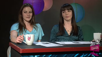 Preview 1 of Sxxxn Viados Com Hd - Dana and Samantha interview Jelena Jensen on the Kinky and Creepy Show