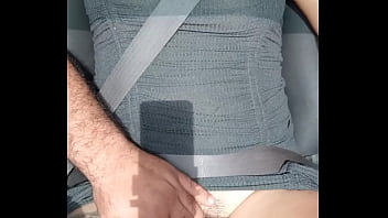 Preview 4 of Police By Road Xxx - Puta mexicana cambi&aacute_ndose de ropa en el Uber termina manoseada