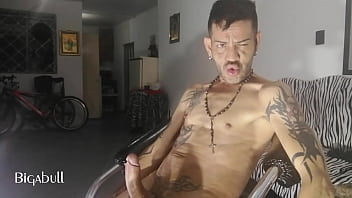 Preview 3 of Megaupload Cumshot Compilation - Fumando con verga dura