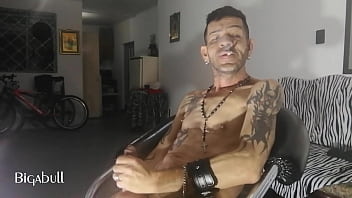 Preview 4 of Megaupload Cumshot Compilation - Fumando con verga dura