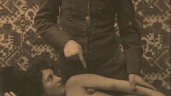 Preview 3 of Humps Dildo - Vintage Pornostalgia