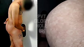 Preview 3 of Mature Ginger Todd - Gozada intensa do h&eacute_tero tatuado uncut verbal no GloryHole!!! (COMPLETO NO RED)