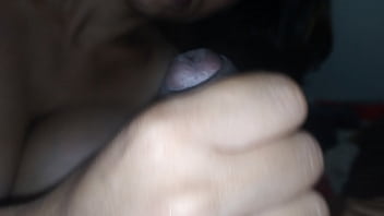 Preview 1 of Burglar Forced - Fazendo um oral gostoso