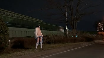 Preview 4 of Jerk Chaturbate - 女装子まゆちゃんが深夜の誰もいない側道の植え込みでスカートめくったりして露出する横を車が走る