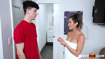 Preview 3 of Tabu Mutter - Caught In My Stepaunt&#039_s Perverted Twist Chloe Amour,  Ethan Seeks