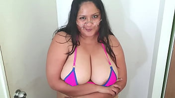 Preview 2 of Katrin Kaif - Swallowing in microbikini