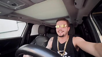 Preview 1 of Brazer Vdo - Erick Diaz Realiza Meu Sonho Teaser (COMPLETO NO XVIDEOS RED)- Maloka comendo gordinho urso