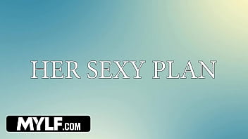 Preview 1 of Brother Sister Sxxy Xxx - ️ Losing Him to Another Woman: My Desperate Plan to Win Back My Stepson&#039_s Cock