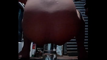 Preview 3 of Wwwsaxe Movies - Gay sentando na garrafa grossa