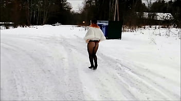 Preview 1 of Raped Sex00 - No skirt in pantyhose- Winter walk without panties