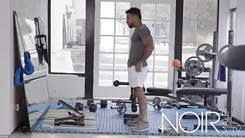 Preview 1 of Big Ass Jaoanesse - I see this super cock in the gym,  it makes me so horny