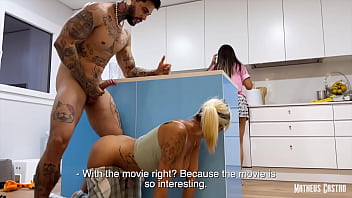 Preview 4 of Aysun Kayaci Sex Video - A nova amiga da minha namorada | Par&oacute_dia XXX &bull_ Legendas Ingl&ecirc_s