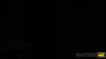 Preview 1 of Freesex Tube - MATURE4K. Czech MILF Nicole Wonder likes to bring strangers to her bed