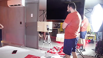 Preview 2 of Pvo Milf - Trailer. Por tr&aacute_s da c&acirc_mera,  com a BlondeLiberal dando entrevista para o Fode Cast e dando o cuzinho para o Lukas Zaad