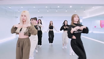 Preview 1 of Wwexxx 2018 - TWICE - The Feels M/V